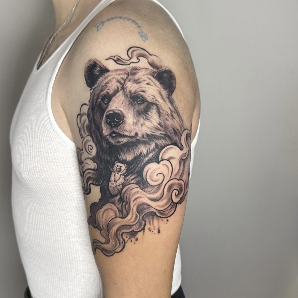 Ksu Storm bear smoke tattoo