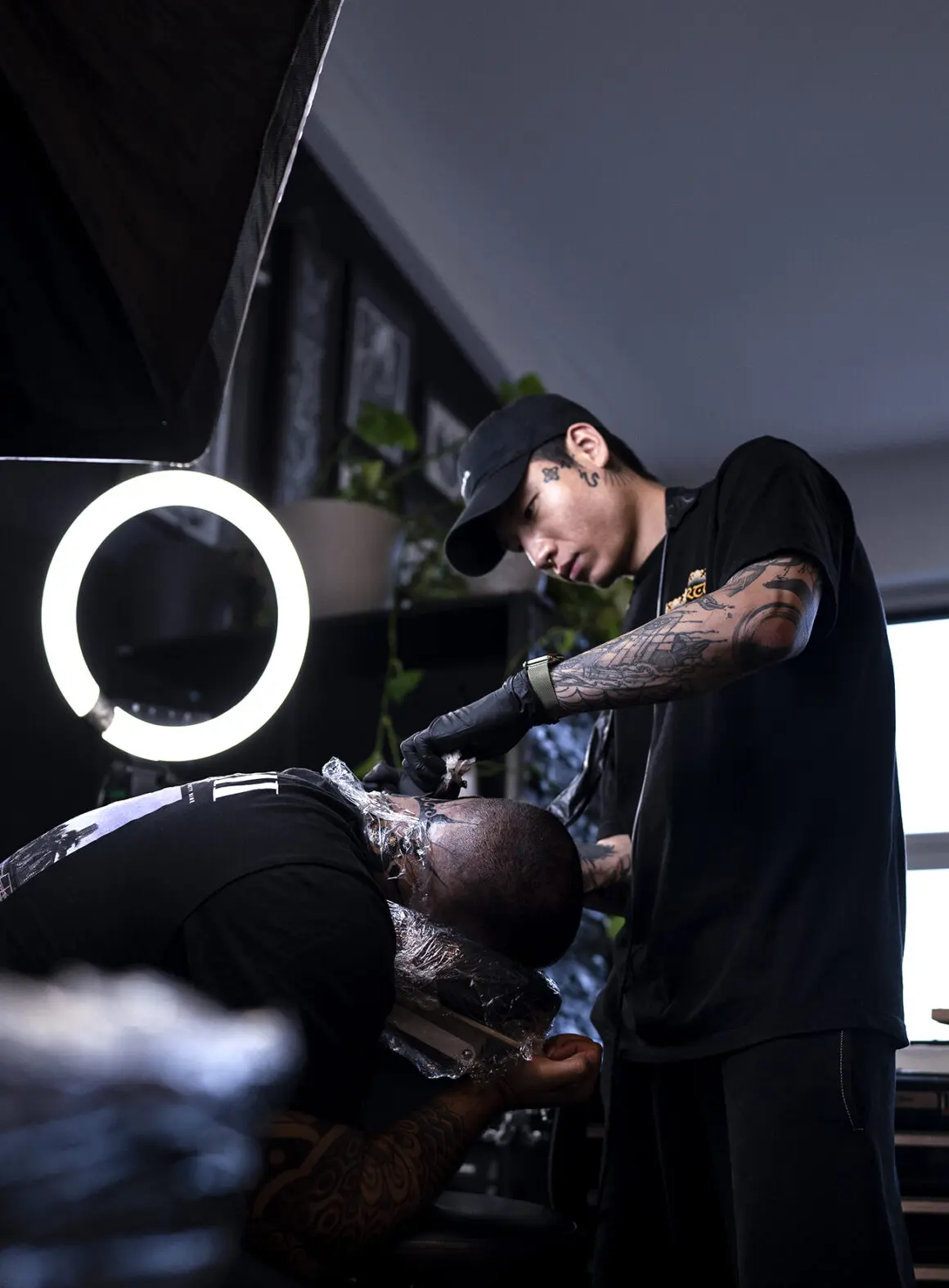 Jihoon Choi: The Harmony of Blackwork and Body