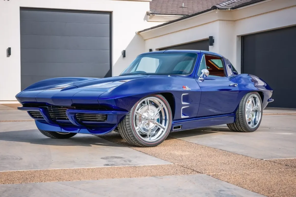 John Shope's 1963 Corvette Widebody Convertible
